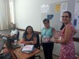 No primeiro dia da Semana da Mulher as servidoras e terceirizadas receberam biscoito caseiro e chá.