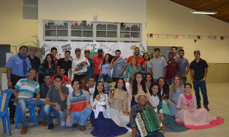 Residentes participam do Projeto Quinta Astral