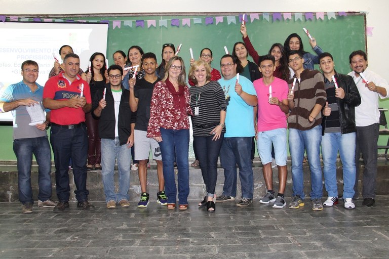 Curso Desenvolvimento Pessoal e Profissional Curso Desenvolvimento Pessoal e Profissional