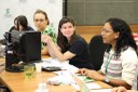 Assistentes sociais analisaram também o edital de seleção da assistência estudantil