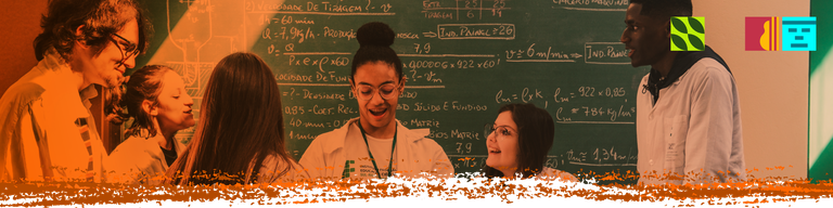 Estudantes em sala