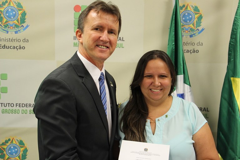 Carla Gilmeres Aparecida Lima