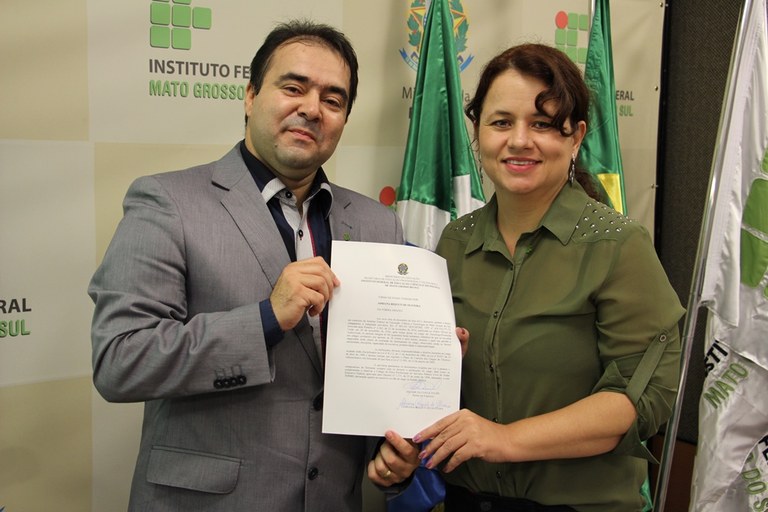 Adriana Riqueti de Oliveira - Tecnólogo/Produção Audiovisual - Campus Campo Grande Adriana Riqueti de Oliveira - Tecnólogo/Produção Audiovisual - Campus Campo Grande