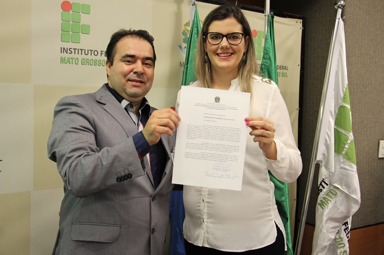 Themis Rondão Barbosa da Costa Silva - Professora - Campus Campo Grande