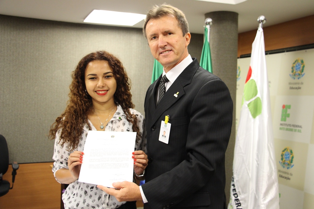 Sandra Araujo de Figueredo - Assistente em Administração - Campus Campo Grande