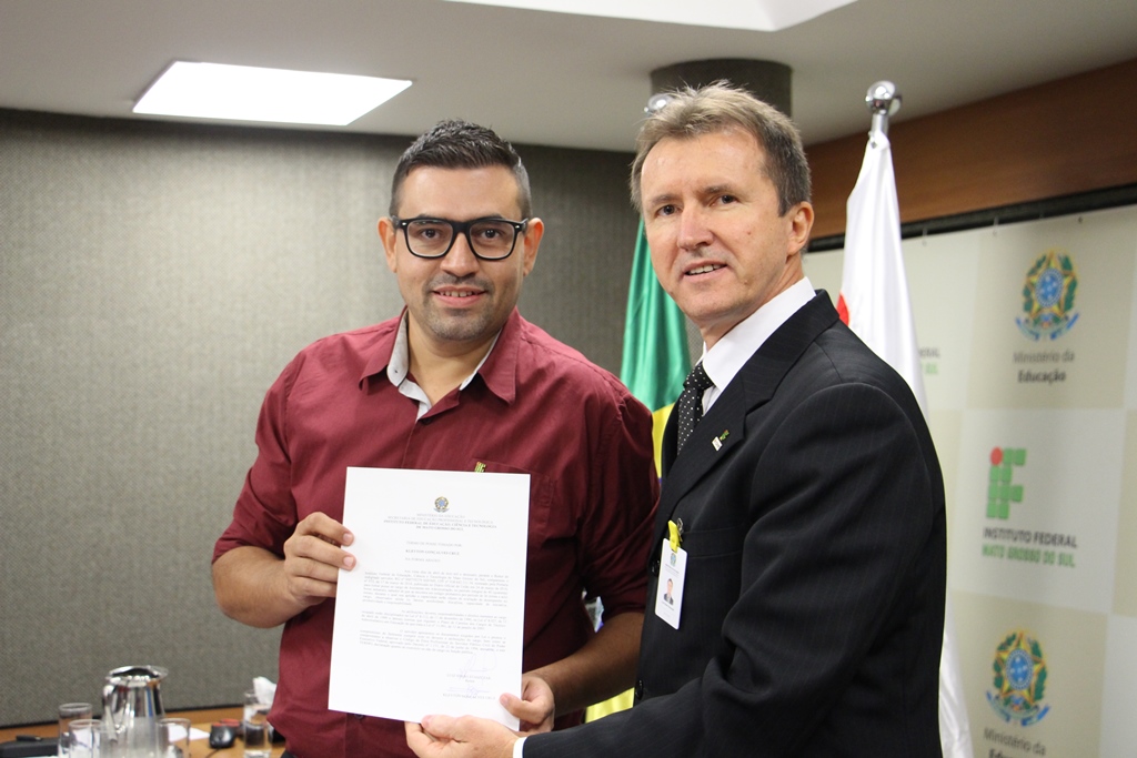 Kleyton Gonçalves Cruz - Assistente em Administração - Campus Naviraí
