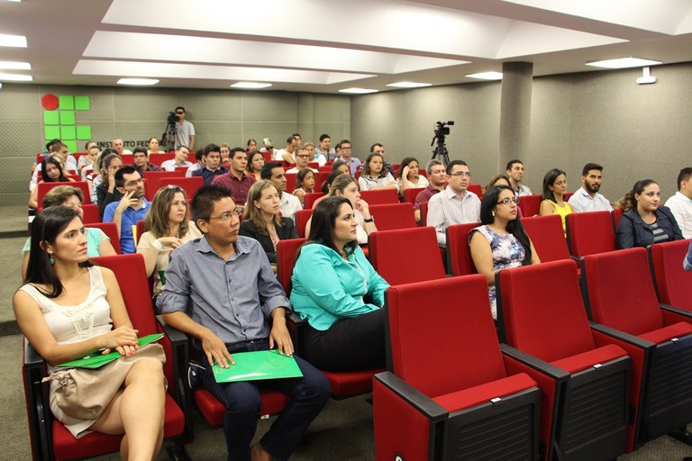 Posse de Servidores (02.04.2015)
