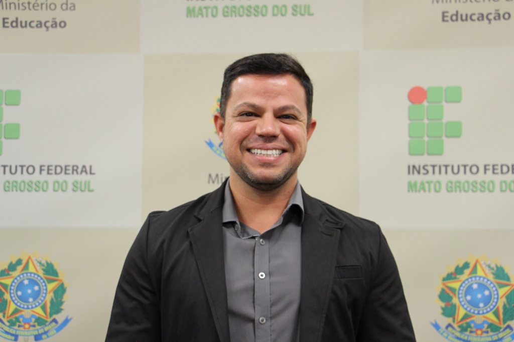Douglas Garajo de Moura - Reitoria.JPG
