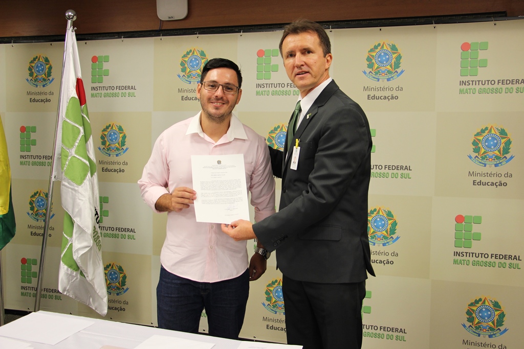 Eduardo Garcia Valle - Professor - Campus Coxim