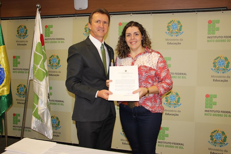 Letícia Barbosa Da Silva Cavalcante - Professor - Campus Ponta Porã Letícia Barbosa Da Silva Cavalcante - Professor - Campus Ponta Porã
