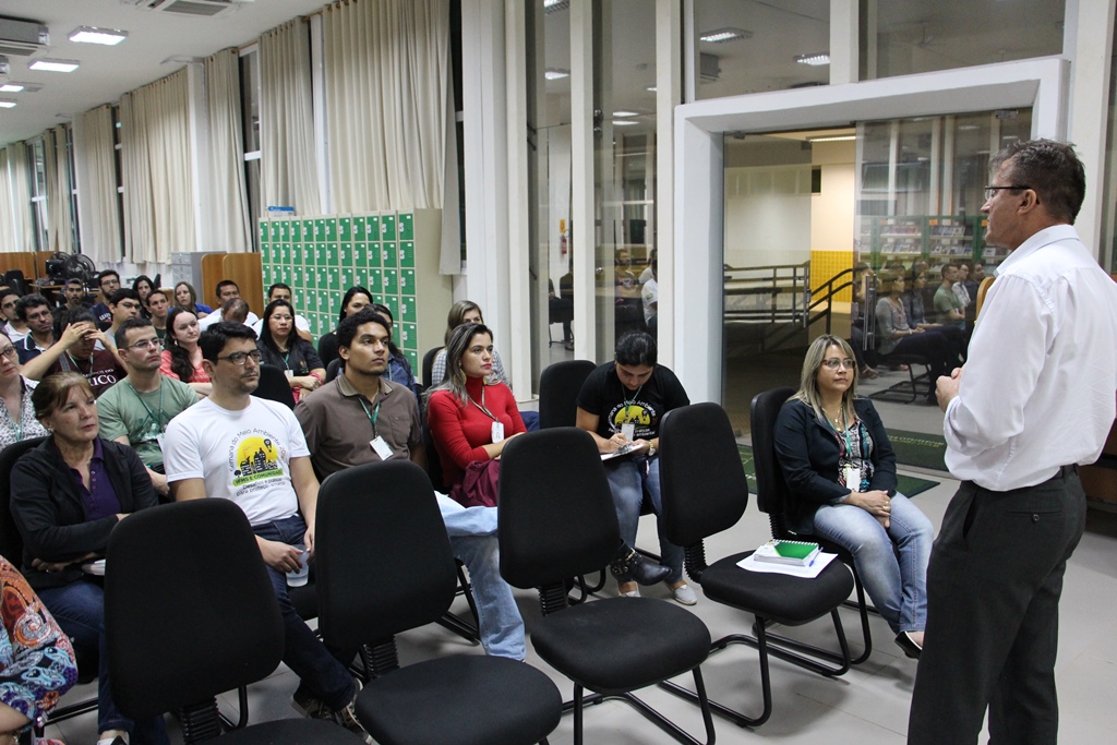 Reitor do IFMS conversa com servidores de Aquidauana (agosto/2016)