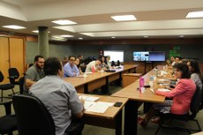 Reunião foi realizada na reitoria e transmitida por videoconferência para os campi