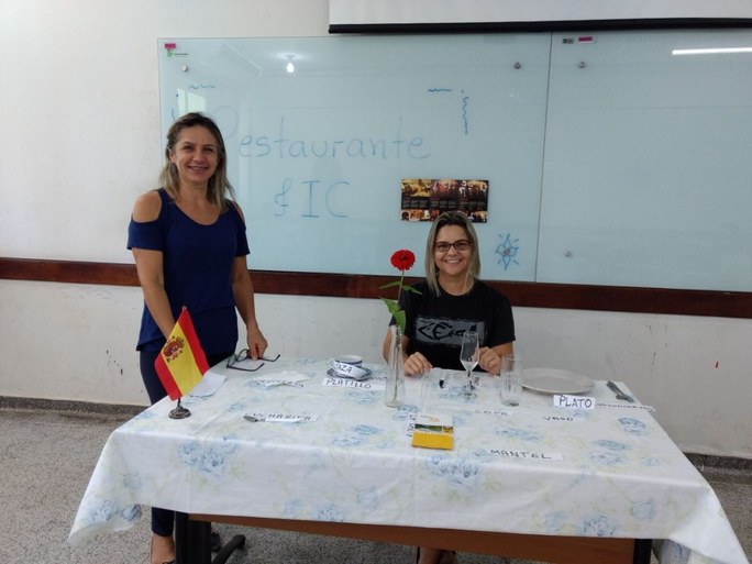 Encenação dos estudantes