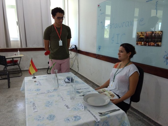 Encenação dos estudantes