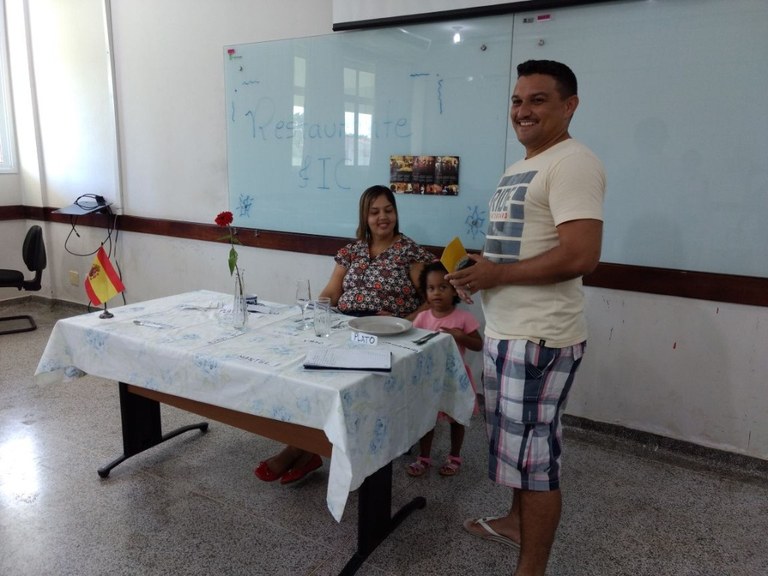 Encenação dos estudantes Encenação dos estudantes