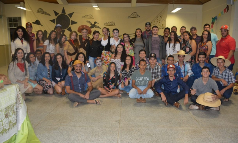 Residentes participam do Projeto Quinta Astral