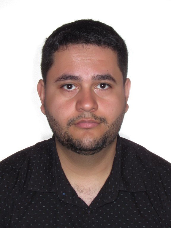 Professor Fernando Silveira