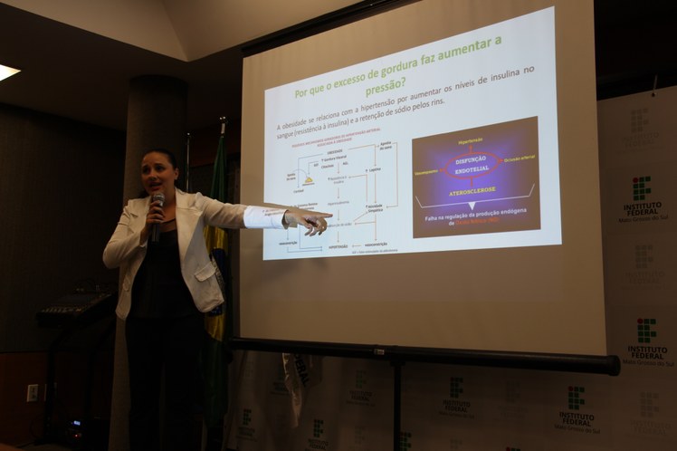 Palestra: Excesso de peso - conheça os alimentos aliados ao emagrecimento saudável