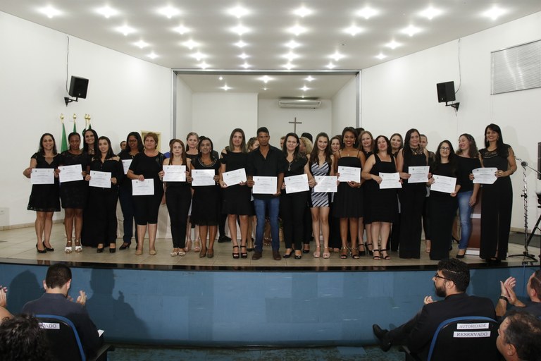 Formatura marca celebração pelos 10 anos do IFMS em Naviraí (3).JPG