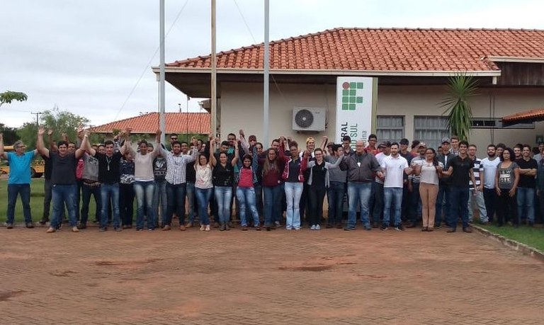 Abraço pela Educação Nova Andradina 1