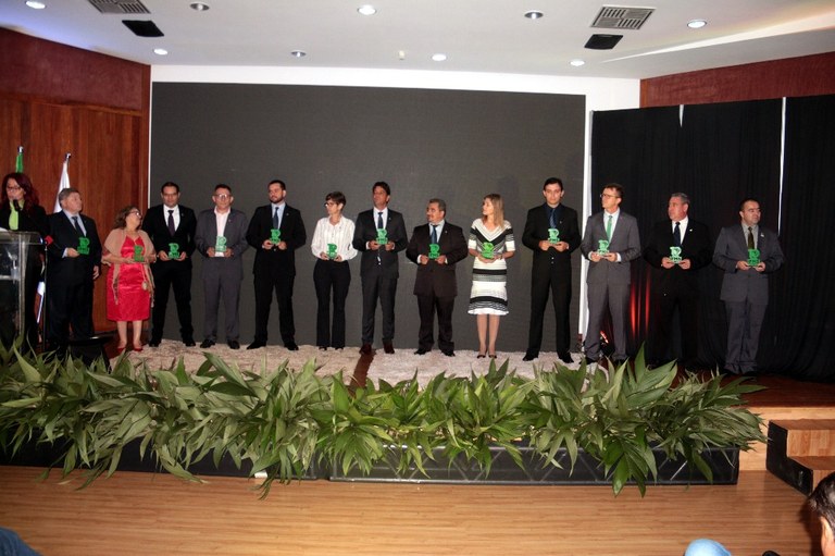 IFMS 10 anos IFMS 10 anos