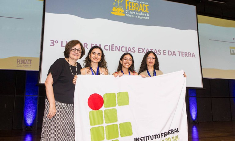 Premiação Estudantes Febrace 2025.jpg