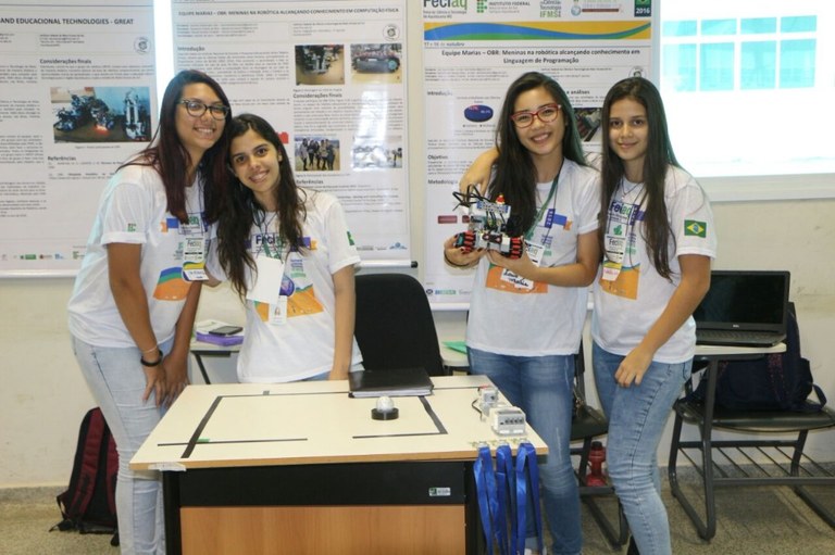Inserção de mulheres em "área masculina" é tema de pesquisa Inserção de mulheres em "área masculina" é tema de pesquisa