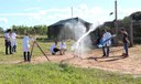 Para participar das competições, os estudantes precisam construir foguetes de garrafas PET e uma plataforma, também de material reciclável