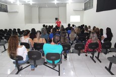 Curso foi aberto no último dia 26, na Escola Municipal Professor João de Lima Paes