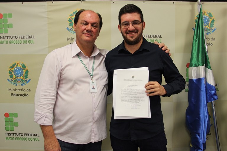 Vitor Hugo Ferreira Menoni Vitor Hugo Ferreira Menoni