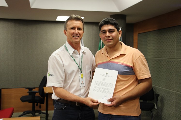 Flavio Araujo Marques - Técnico em Agropecuária - Campus Ponta Porã