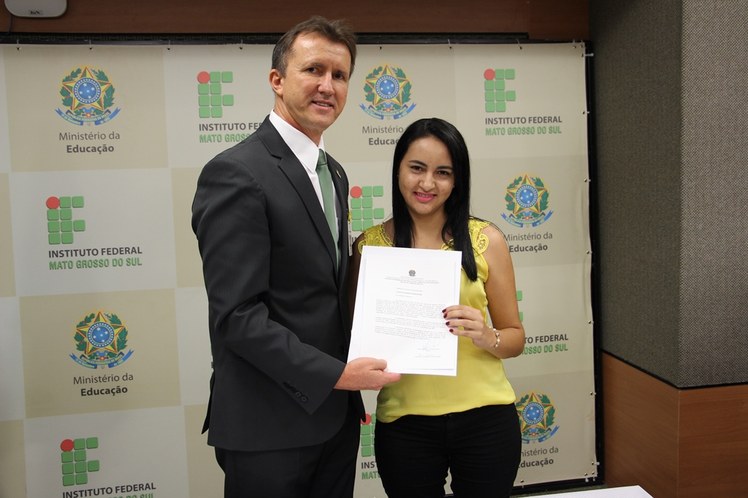 Vanessa Barreto Rezende - Assistente em Administração - Campus Três Lagoas